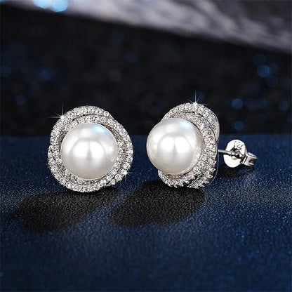 Lunar Pearls Earrings